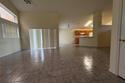 Villa ou maison à louer à Haines City, Floride: 3 chambres, 217.21 m2 № 1866211 - photo 25