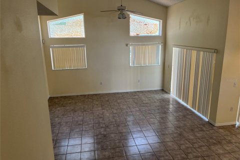 Villa ou maison à louer à Haines City, Floride: 3 chambres, 217.21 m2 № 1866211 - photo 7
