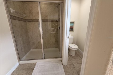 Villa ou maison à louer à Kissimmee, Floride: 5 chambres, 286.23 m2 № 2220743 - photo 27