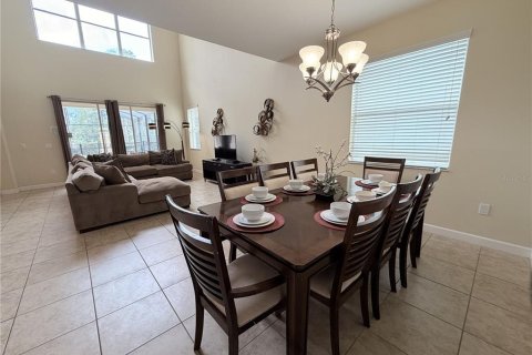 Villa ou maison à louer à Kissimmee, Floride: 5 chambres, 286.23 m2 № 2220743 - photo 5