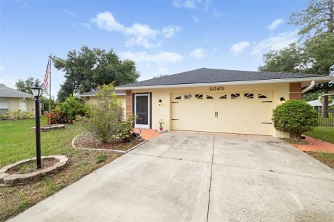 House in Sarasota, Florida 3 bedrooms, 135.64 sq.m. № 2208952 - photo 3