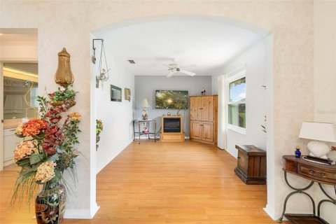 House in Sarasota, Florida 3 bedrooms, 135.64 sq.m. № 2208952 - photo 26