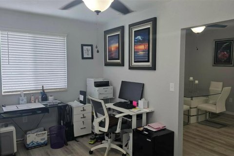 House in Ocala, Florida 2 bedrooms, 120.4 sq.m. № 2272796 - photo 24