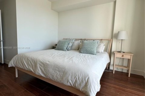 Condo in Miami, Florida, 1 bedroom  № 2046991 - photo 9