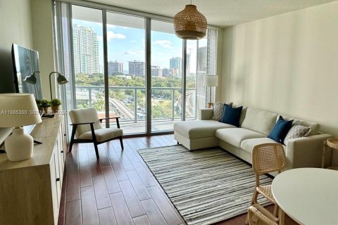 Condo in Miami, Florida, 1 bedroom  № 2046991