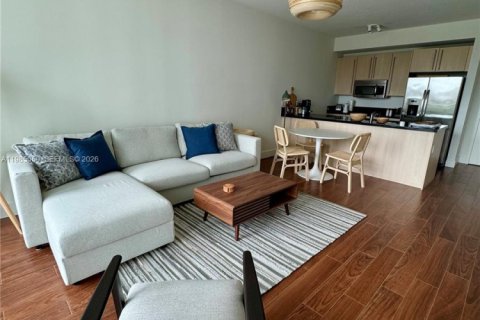 Condo in Miami, Florida, 1 bedroom  № 2046991 - photo 4