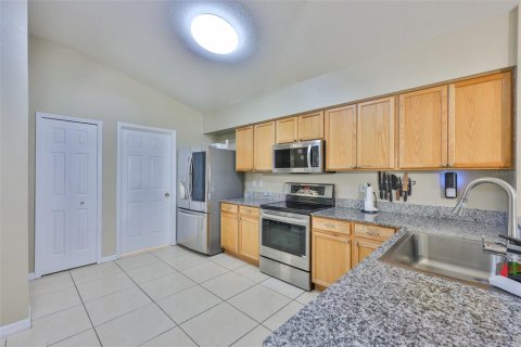 House in Valrico, Florida 3 bedrooms, 155.8 sq.m. № 1902448 - photo 18