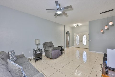 Casa en venta en Valrico, Florida, 3 dormitorios, 155.8 m2 № 1902448 - foto 7