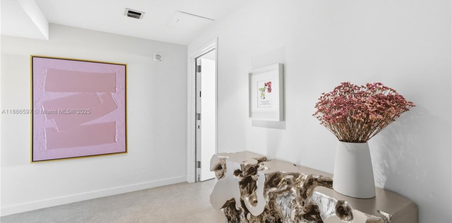 Condo à Miami, Floride, 2 chambres № 1981766