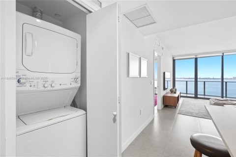 Copropriété à vendre à Miami, Floride: 2 chambres, 106.19 m2 № 1981766 - photo 20