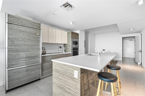 Copropriété à vendre à Miami, Floride: 2 chambres, 106.19 m2 № 1981766 - photo 19