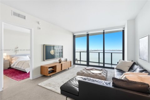 Copropriété à vendre à Miami, Floride: 2 chambres, 106.19 m2 № 1981766 - photo 7