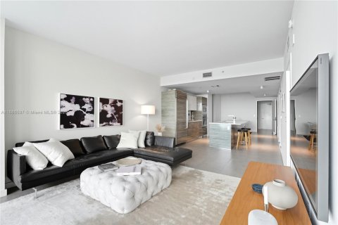 Copropriété à vendre à Miami, Floride: 2 chambres, 106.19 m2 № 1981766 - photo 13