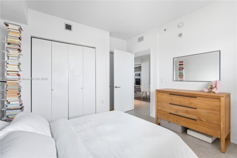 Copropriété à vendre à Miami, Floride: 2 chambres, 106.19 m2 № 1981766 - photo 23