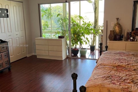 Copropriété à vendre à Coconut Creek, Floride: 1 chambre, 79.99 m2 № 2059320 - photo 12