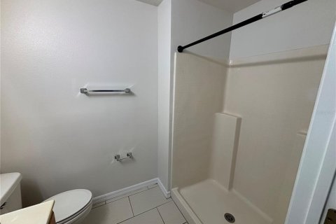 House in Poinciana, Florida 3 bedrooms, 129.88 sq.m. № 2277984 - photo 9