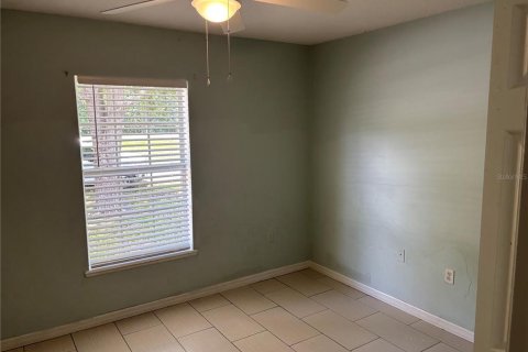 House in Poinciana, Florida 3 bedrooms, 129.88 sq.m. № 2277984 - photo 16