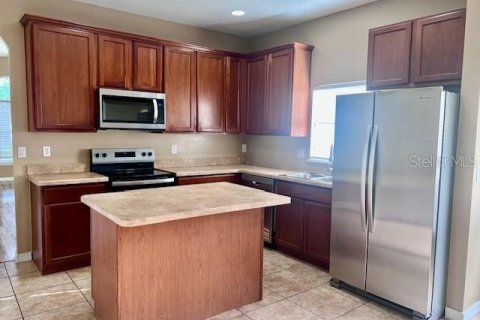 House in Kissimmee, Florida 4 bedrooms, 179.86 sq.m. № 1893587 - photo 5