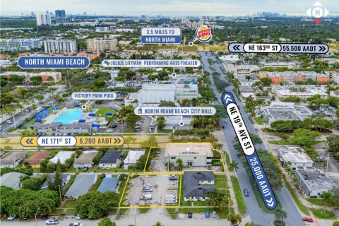 Immobilier commercial à vendre à North Miami Beach, Floride № 1945981 - photo 3
