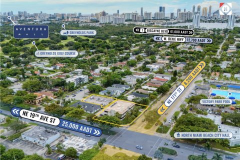 Immobilier commercial à vendre à North Miami Beach, Floride № 1945981 - photo 22