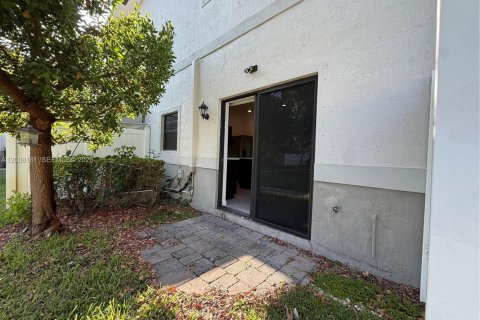 Adosado en venta en Florida City, Florida, 3 dormitorios, 136.19 m2 № 2145687 - foto 7