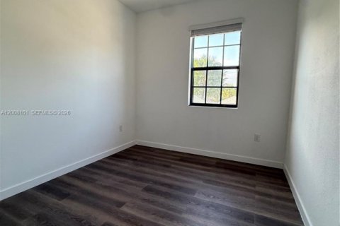 Adosado en venta en Florida City, Florida, 3 dormitorios, 136.19 m2 № 2145687 - foto 10