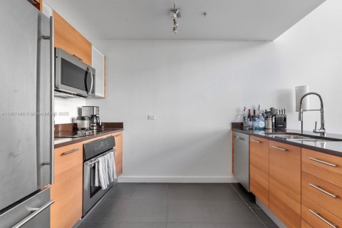 Купить кондоминиум в Майами, Флорида 2 спальни, 116.78м2, № 1963493 - фото 7