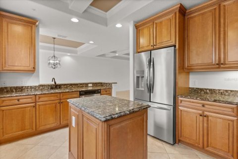 Townhouse in Lake Mary, Florida 4 bedrooms, 225.1 sq.m. № 2221292 - photo 13