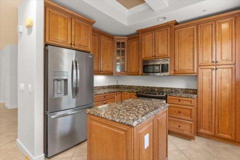 Townhouse in Lake Mary, Florida 4 bedrooms, 225.1 sq.m. № 2221292 - photo 3