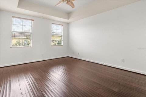 Townhouse in Lake Mary, Florida 4 bedrooms, 225.1 sq.m. № 2221292 - photo 18