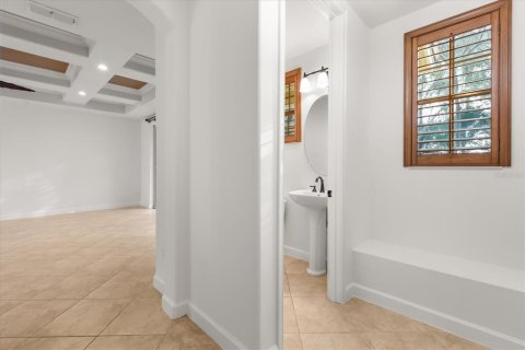 Townhouse in Lake Mary, Florida 4 bedrooms, 225.1 sq.m. № 2221292 - photo 11