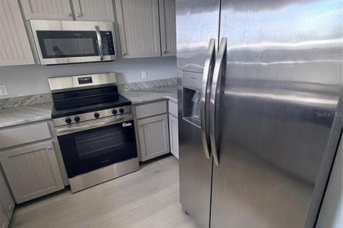 Copropriété à louer à Punta Gorda, Floride: 2 chambres, 120.77 m2 № 2096613 - photo 5