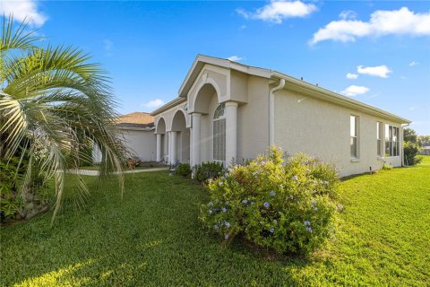 Villa ou maison à vendre à Ocala, Floride: 3 chambres, 156.73 m2 № 1916580 - photo 2