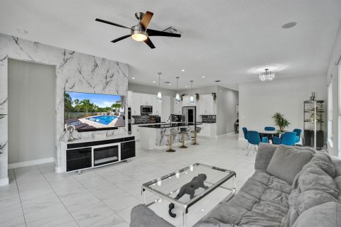 Villa ou maison à vendre à Coral Springs, Floride: 5 chambres, 310.76 m2 № 2190170 - photo 11