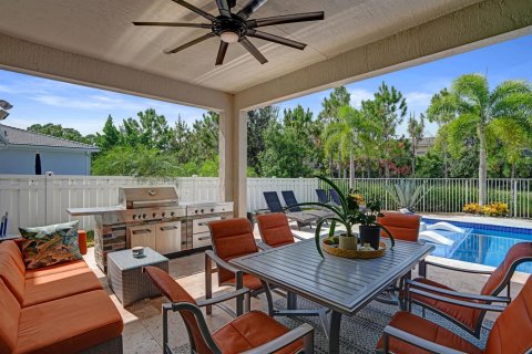 Villa ou maison à vendre à Coral Springs, Floride: 5 chambres, 310.76 m2 № 2190170 - photo 2