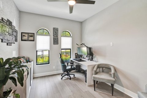 Villa ou maison à vendre à Coral Springs, Floride: 5 chambres, 310.76 m2 № 2190170 - photo 23