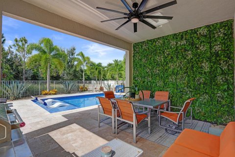 Villa ou maison à vendre à Coral Springs, Floride: 5 chambres, 310.76 m2 № 2190170 - photo 4