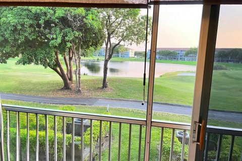 Condo à Pembroke Pines, Floride, 1 chambre  № 2272694