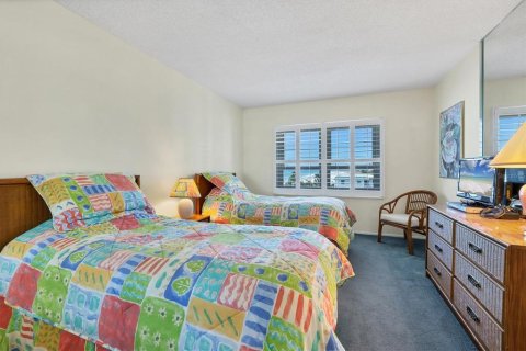 Condo in Sarasota, Florida, 2 bedrooms  № 2094032 - photo 27