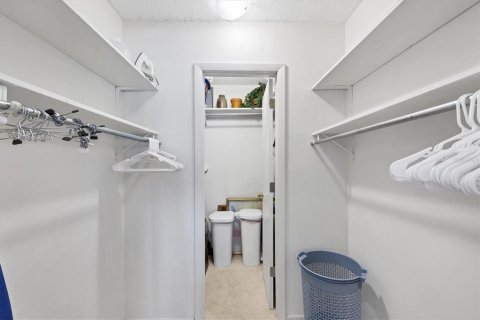 Condo in Sarasota, Florida, 2 bedrooms  № 2094032 - photo 26