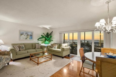 Condo in Sarasota, Florida, 2 bedrooms  № 2094032 - photo 7