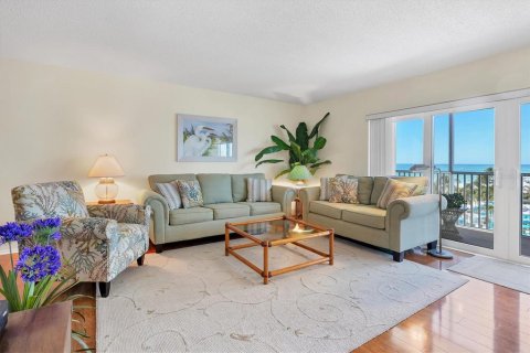 Condo in Sarasota, Florida, 2 bedrooms  № 2094032 - photo 5