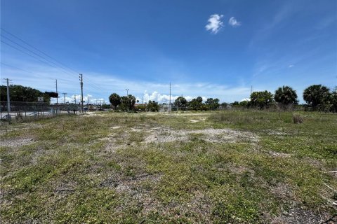 Terreno en venta en Tampa, Florida № 2214305 - foto 3