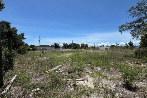 Terreno en venta en Tampa, Florida № 2214305 - foto 5