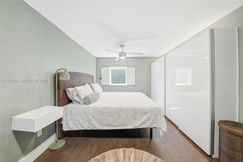 Купить виллу или дом в Майами, Флорида 3 спальни, 152.36м2, № 2048623 - фото 16