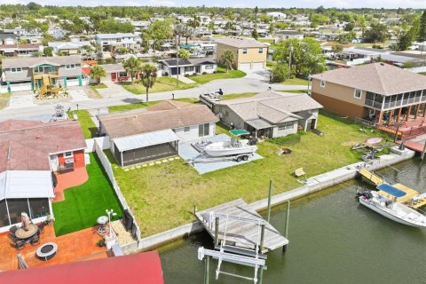Casa en Hudson, Florida 2 dormitorios, 80.27 m2 № 2139250