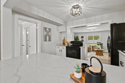 Купить виллу или дом в Сарасота, Флорида 3 комнаты, 97.45м2, № 1816800 - фото 11