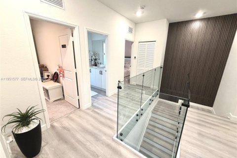 Casa en alquiler en Homestead, Florida, 5 dormitorios № 2009462 - foto 20