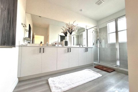 Casa en alquiler en Homestead, Florida, 5 dormitorios № 2009462 - foto 28