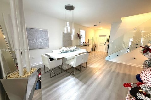 Casa en alquiler en Homestead, Florida, 5 dormitorios № 2009462 - foto 9